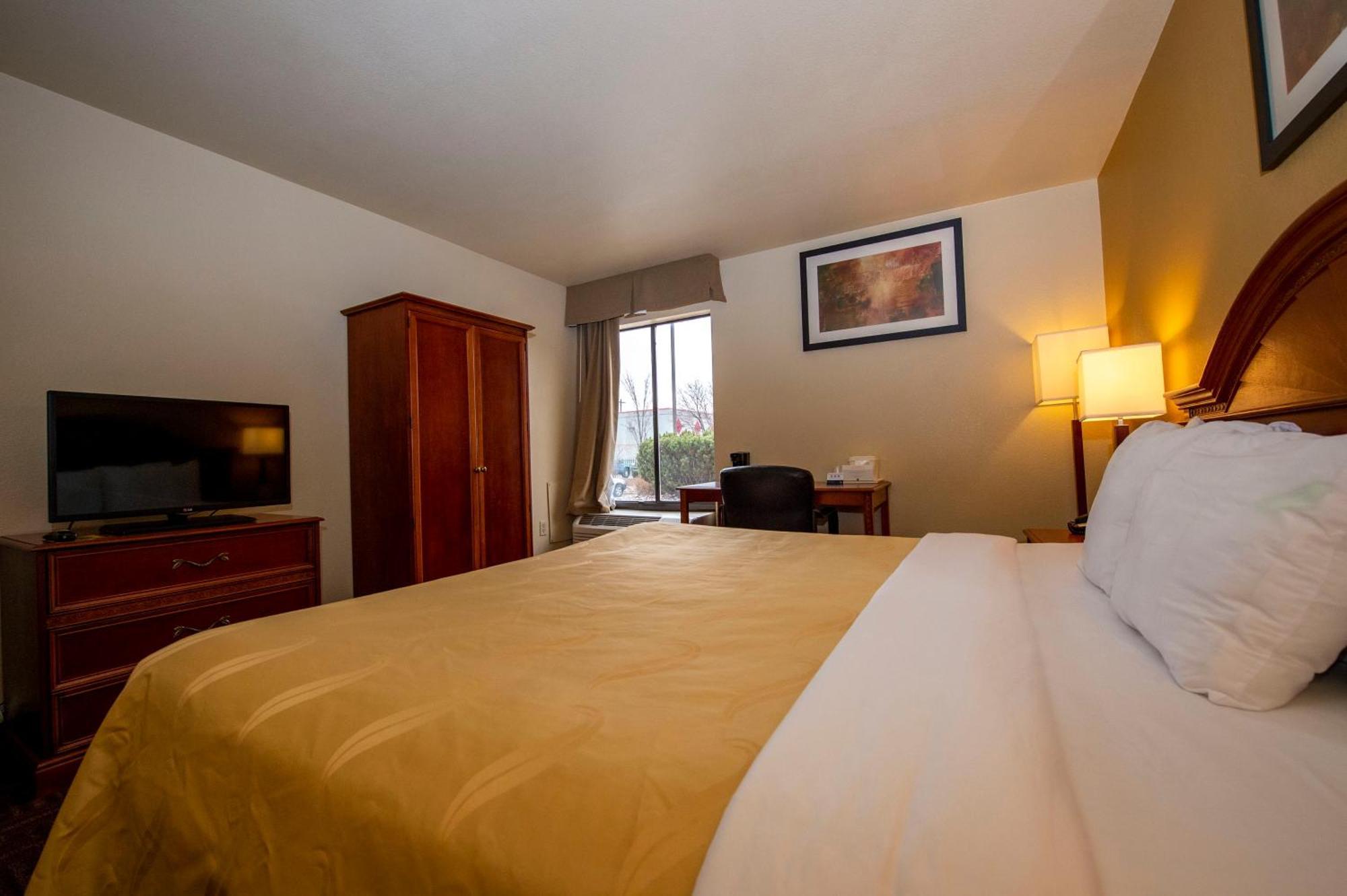 Quality Inn Colorado Springs South Esterno foto